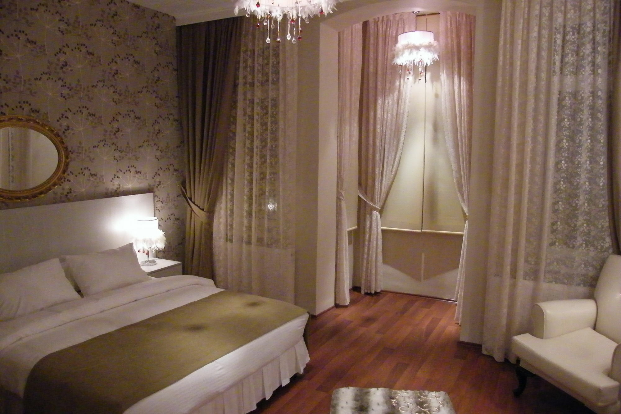 Arach Hotel Harbiye Istambul Extérieur photo